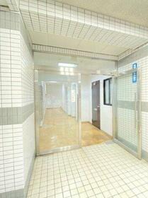 15/15 エントランス