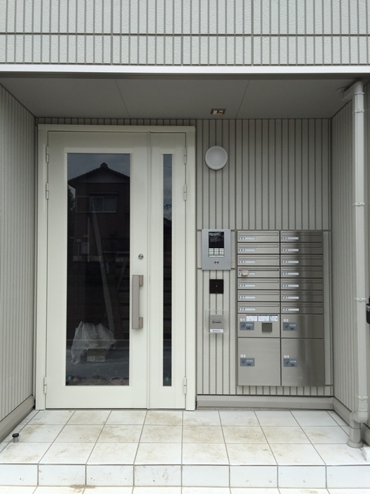 17/23 エントランス