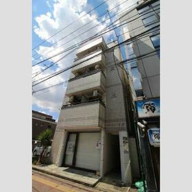 15/15 エントランス