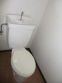 13/15 トイレ