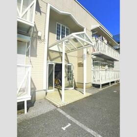 14/16 エントランス