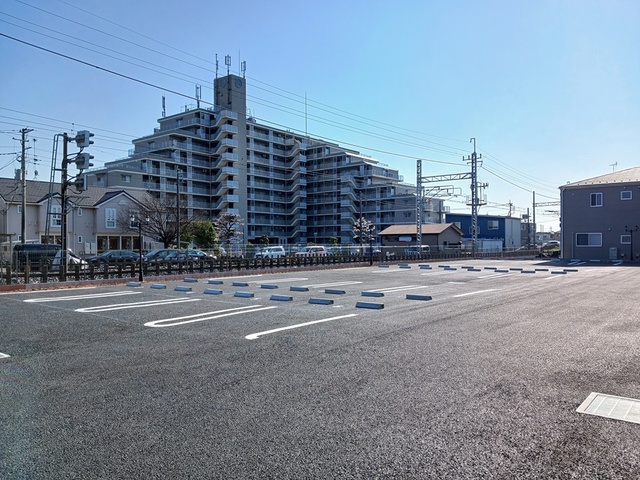 28/30 駐車場