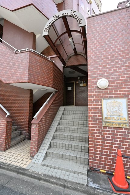 2/10 エントランス