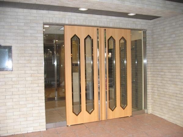 3/4 エントランス