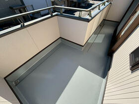 13/16 バルコニー