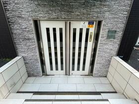 2/13 エントランス