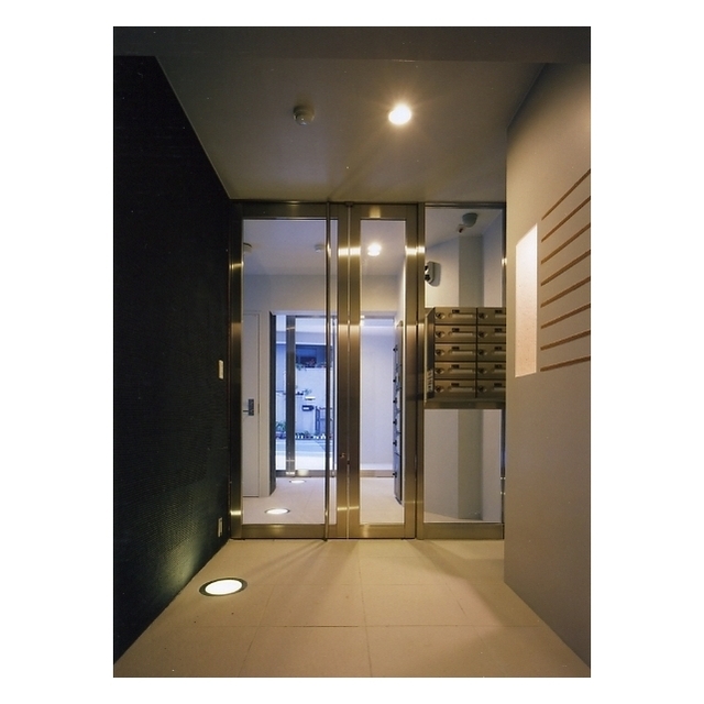 4/5 エントランス