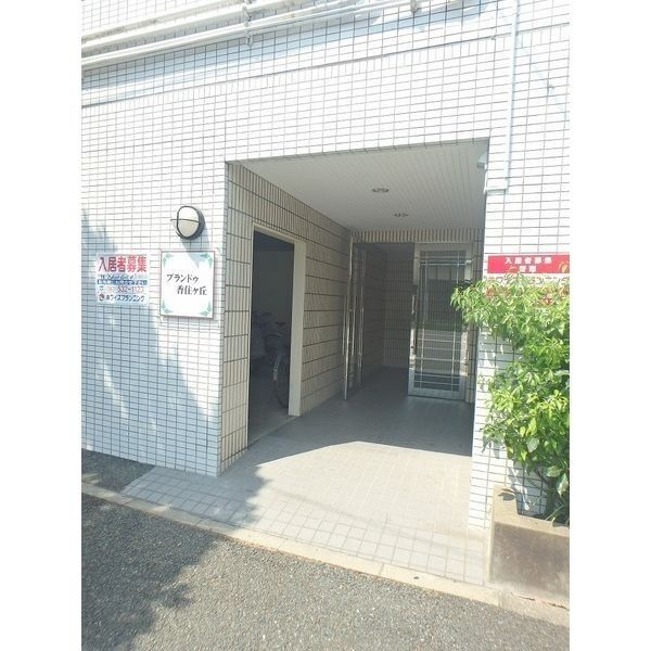 3/4 エントランス