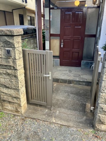 2/3 エントランス