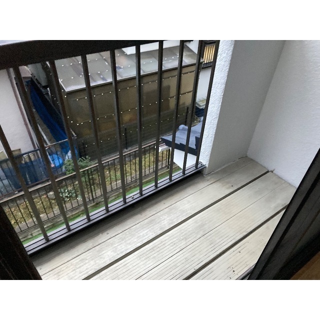 18/23 バルコニー