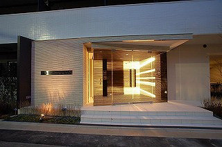 2/8 エントランス