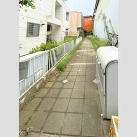 15/15 エントランス