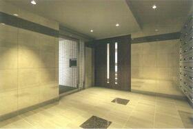 16/24 エントランス