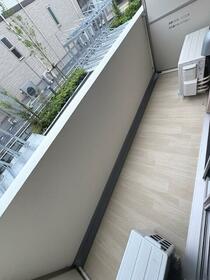 13/16 バルコニー