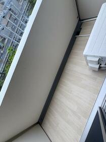 13/16 バルコニー