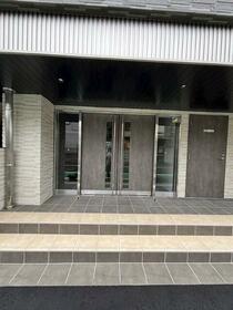 15/16 エントランス