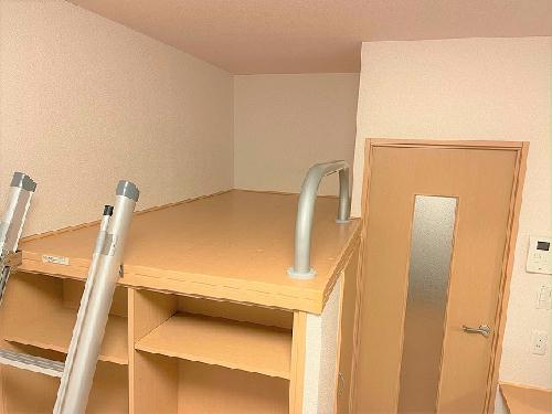 14/20 エントランス