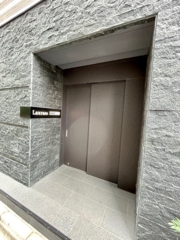 17/22 エントランス