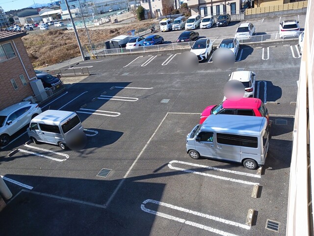14/20 駐車場