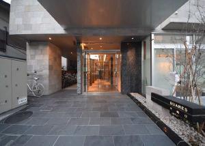 3/3 エントランス