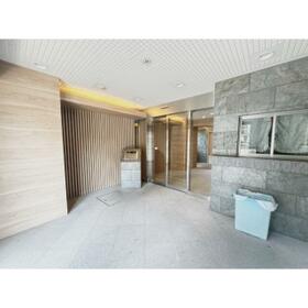 4/4 エントランス