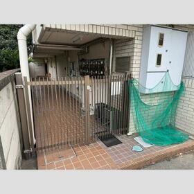 3/3 エントランス