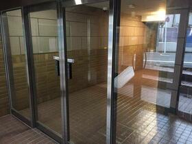 3/3 エントランス