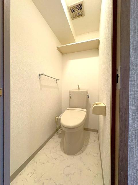 13/16 トイレ