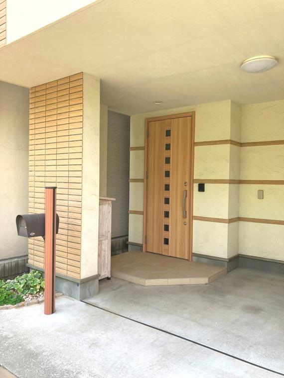 2/3 エントランス