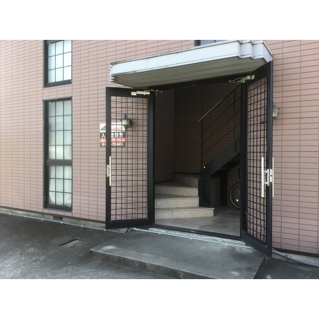 19/20 エントランス