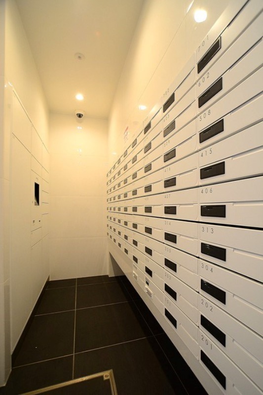 15/27 エントランス