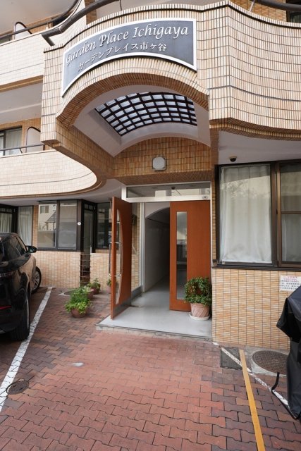 15/29 エントランス