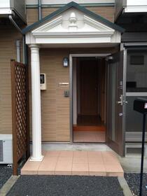 15/16 エントランス