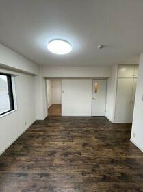 3/7 リビング/ダイニング