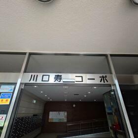 2/2 エントランス