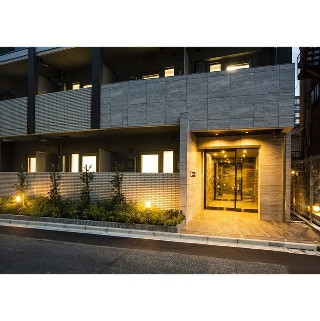 3/3 エントランス