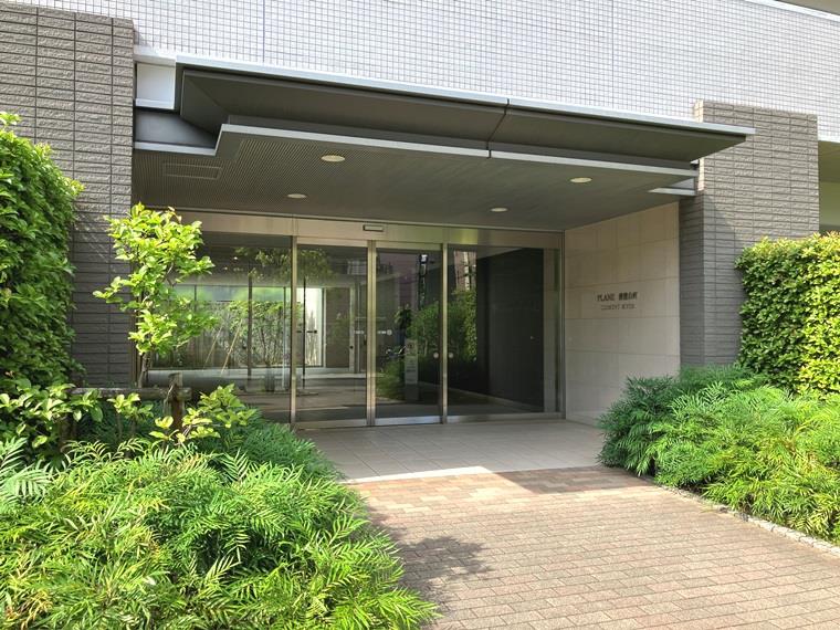 2/6 エントランス