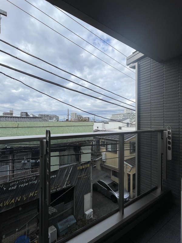 13/16 バルコニー