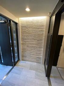 16/24 エントランス