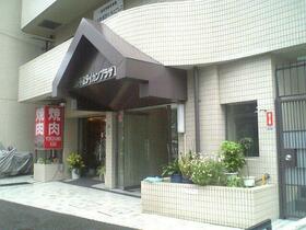 2/2 エントランス