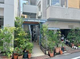 2/2 エントランス