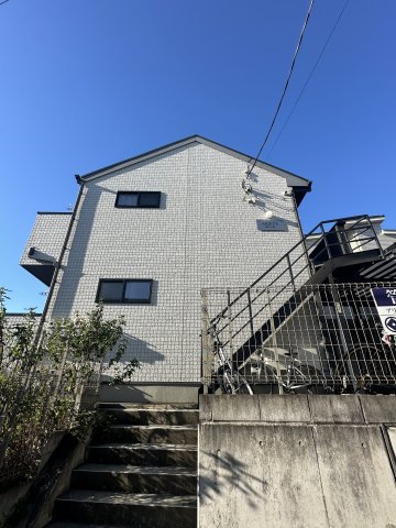 19/25 エントランス