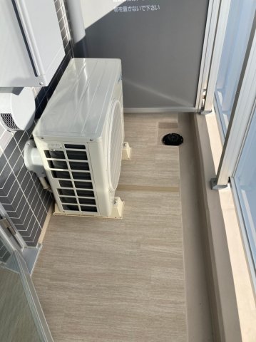 15/23 バルコニー