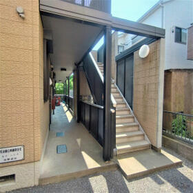 15/16 エントランス