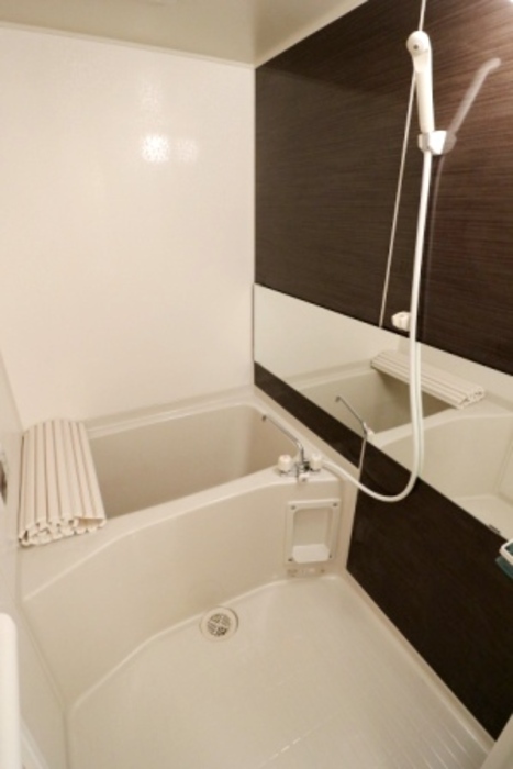 7/14 浴室
