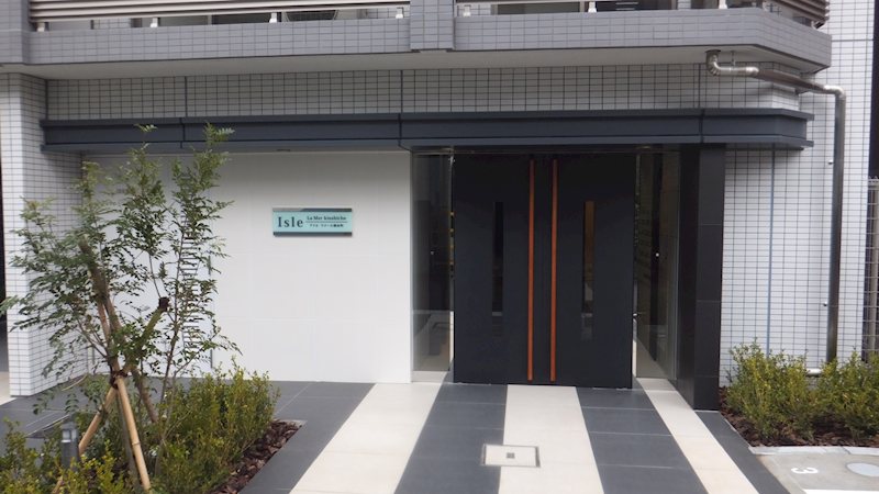 2/2 エントランス