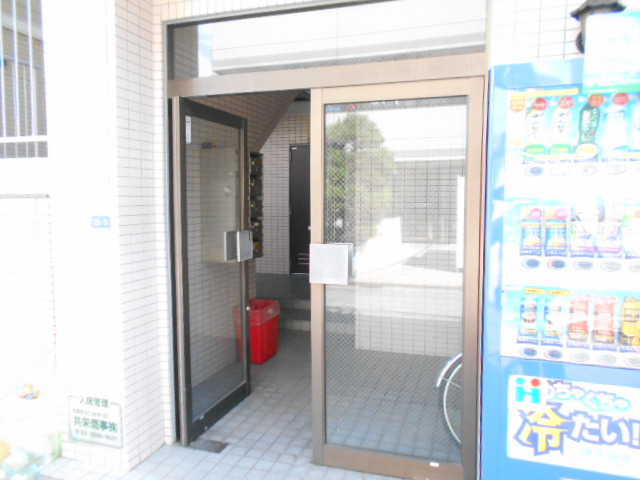 2/10 エントランス