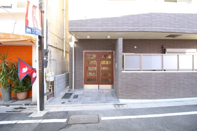 17/24 エントランス