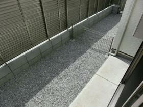 13/16 バルコニー