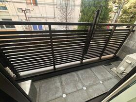 13/16 バルコニー